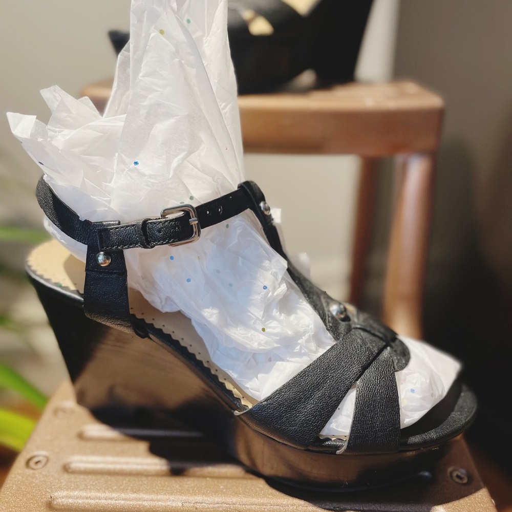 Franco Sarto SZ 7.5 Platform Sandal